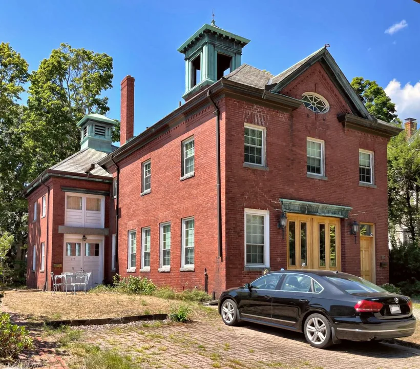 Engine 6 - Beacon Street