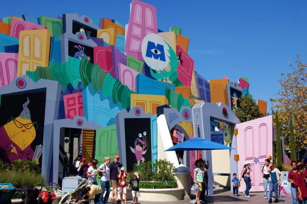 Save Monsters, Inc. Mike & Sulley to the Rescue