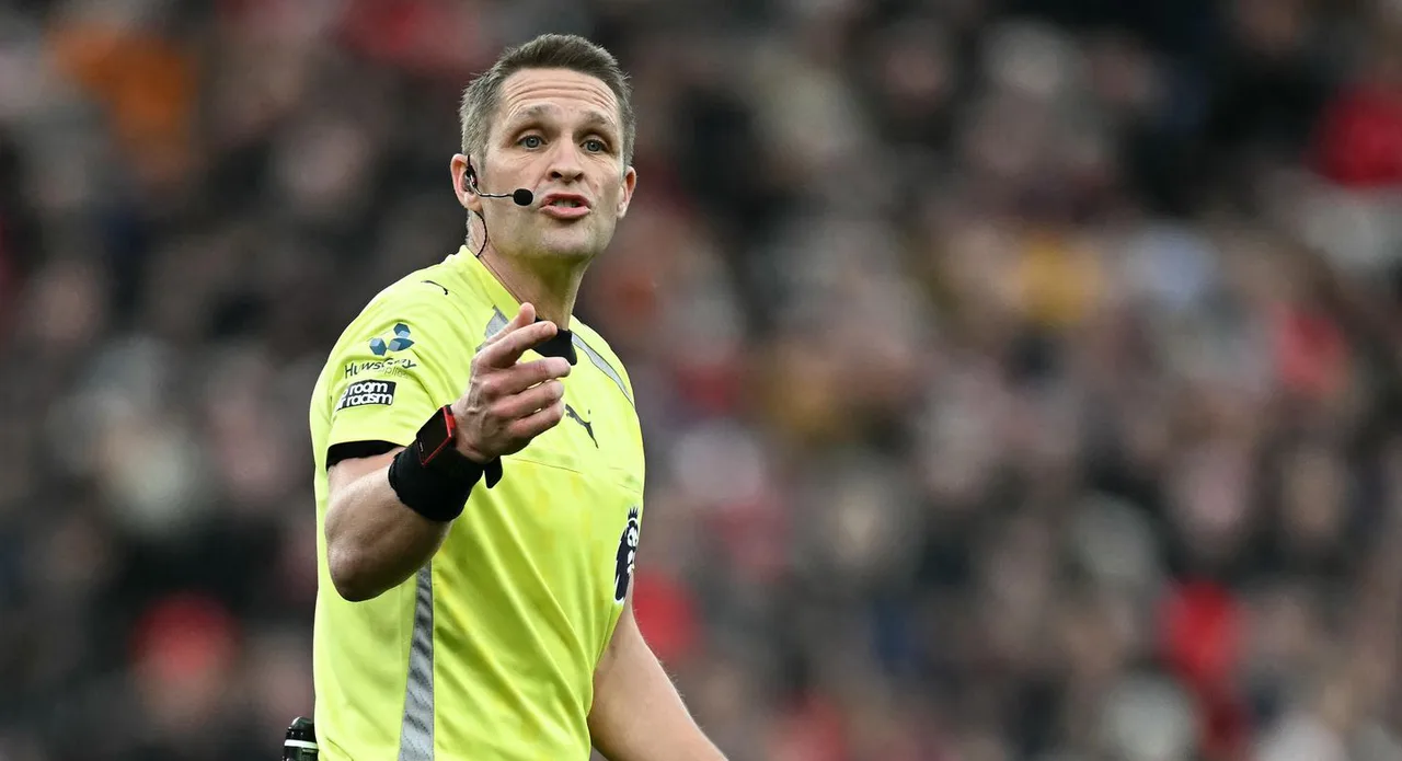 Ban Mark Clattenburg