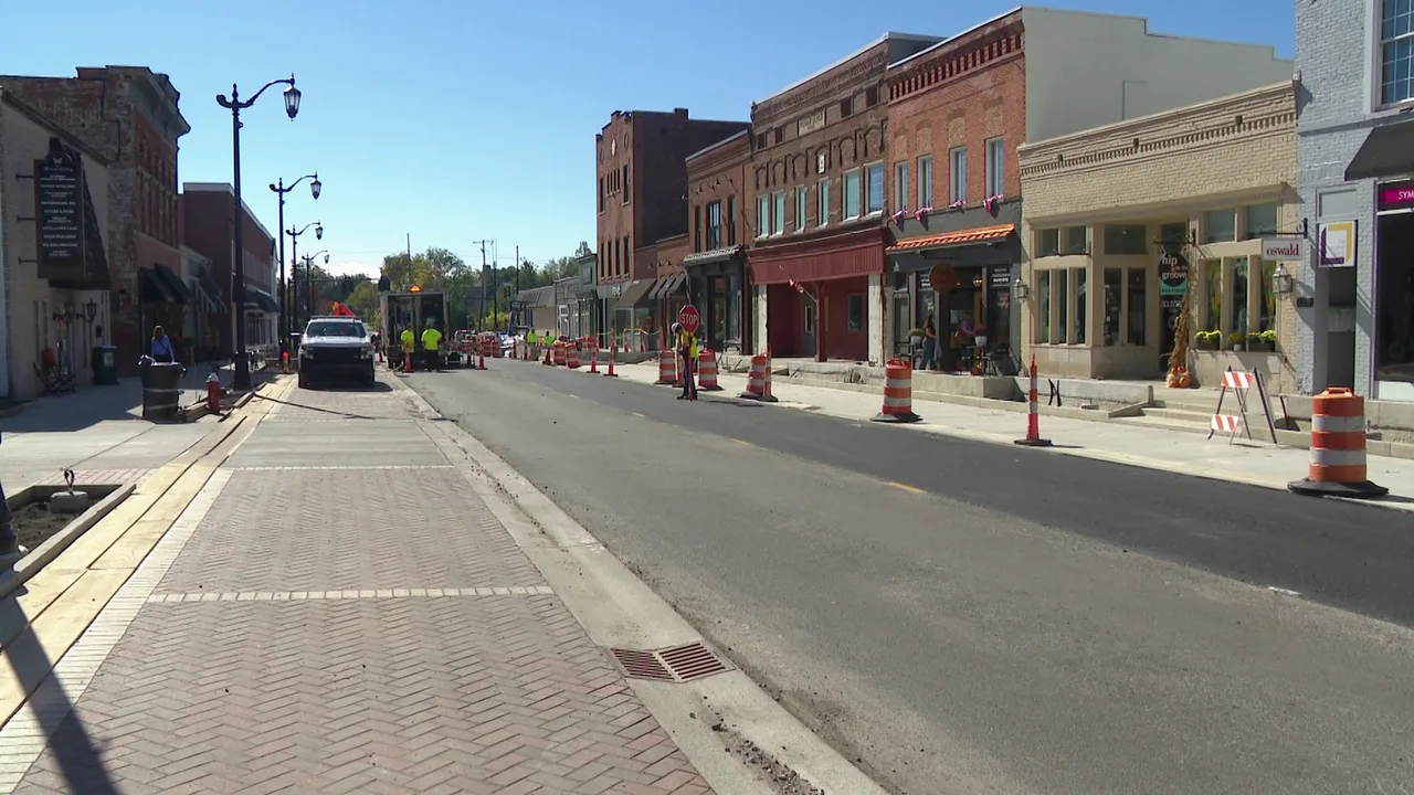 Two Way Traffic on Main Street in DownTown Pulaski, VA
