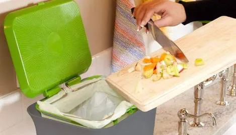 Help Create a Curbside Compost Collection Program In Kelowna