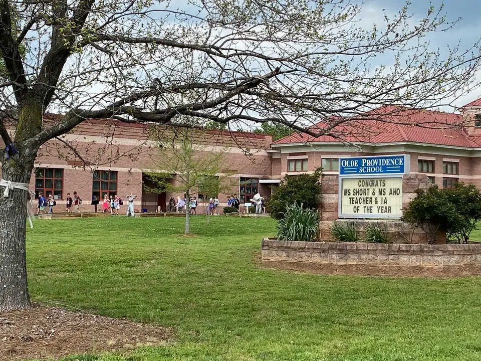 Keep Woodridge base schools as Olive Chapel Elementary and Lufkin Road Middle School
