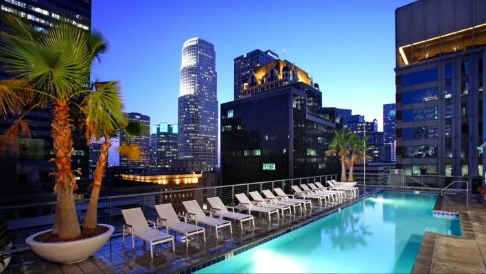 Keep the Pegasus Pool Open Through Summer 2022