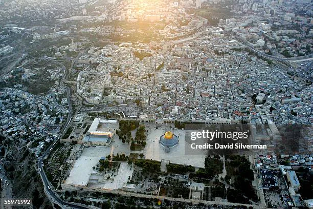 Open Temple Mount to Jewish prayer