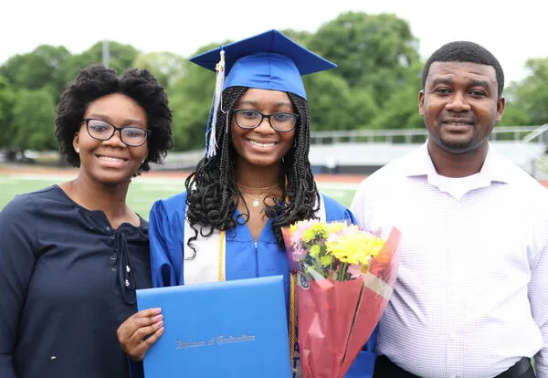 CHANGE 2020 GRAD SONG TO UNWRITTEN (by natasha)