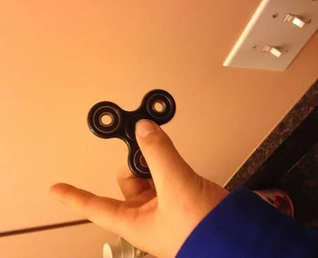 Unban fidget spinners in Seekonk Schools