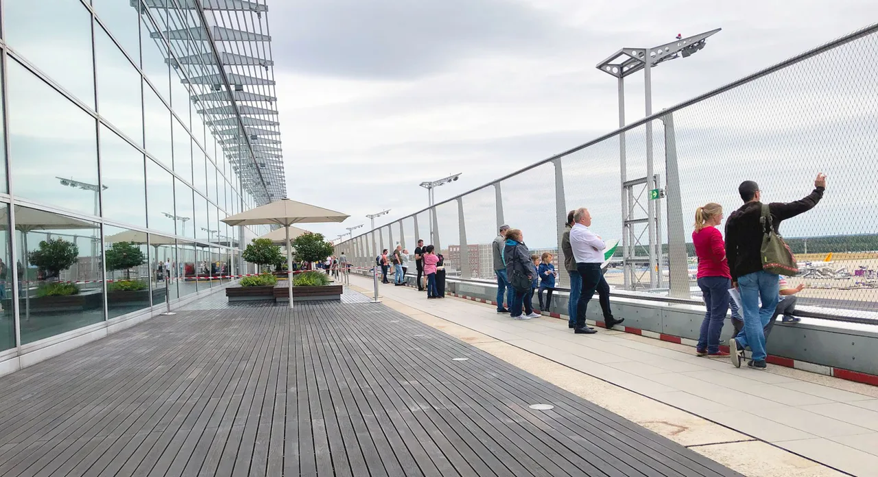 Bring back viewing gallery at Newcastle Airport