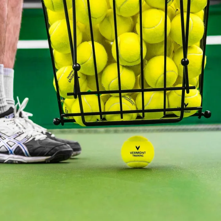 Release tennis ball for tennis IG