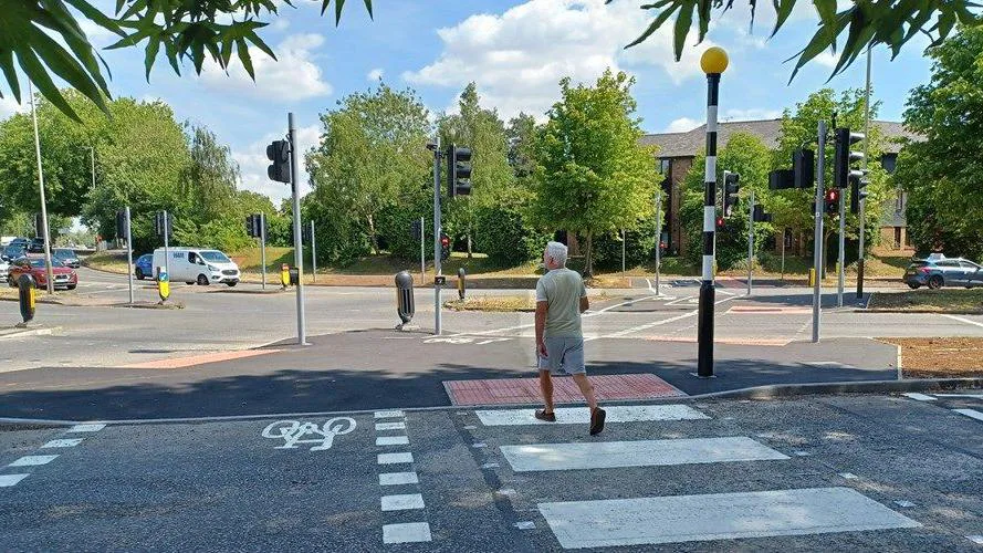 Hooton Crossroads Pedestrian Crossing 
