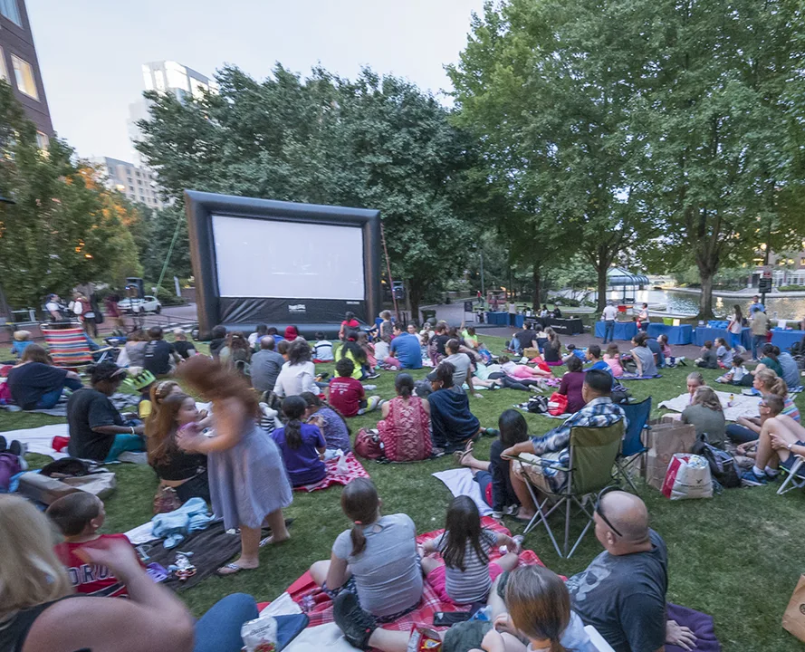 Bring Carpenter to Star Wars "Screen on the Green"!