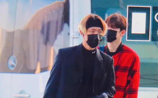 For Song Mingi to Wear a Headband More
