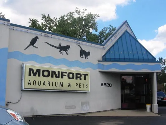 Daves Aquarium Bolton to be boycotted and closed down