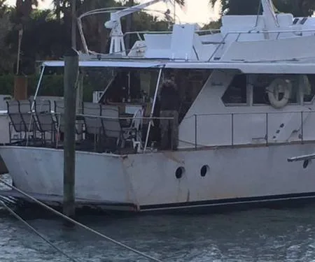 PALM BAY CLUB MARINA PETITION - REMOVE THE EYESORE