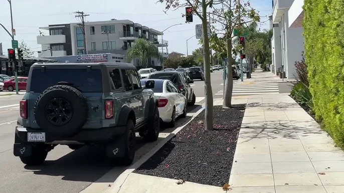 Increase fines and penalties for loud Boom Cars