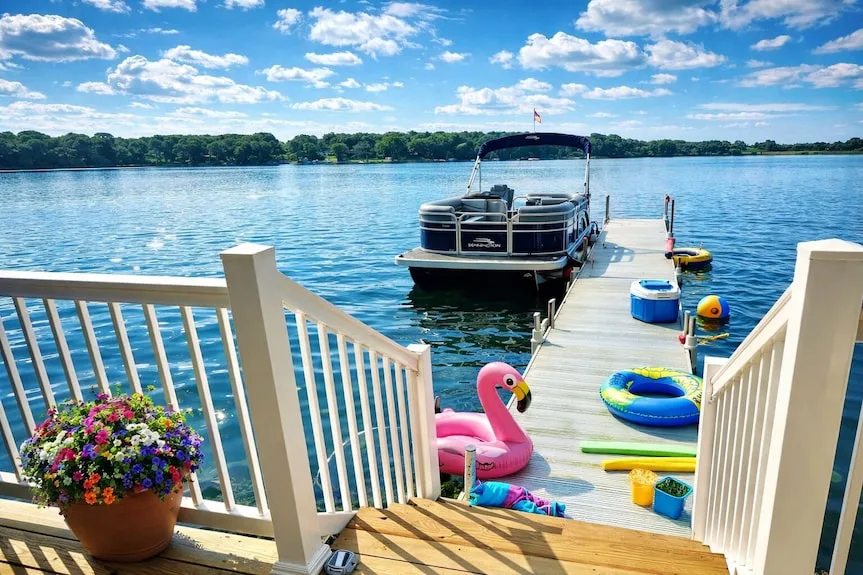 Chris to bring “Thee Boat”