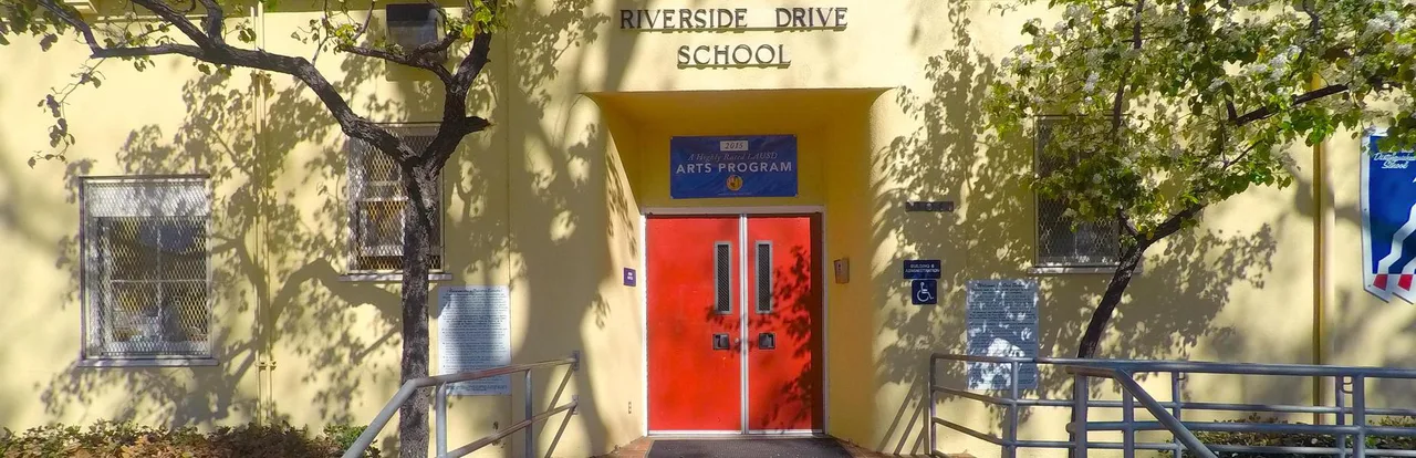 NO on Riverside Drive Elementary Closed Campus Policy