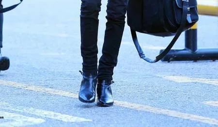 Petition to change Got7 BamBam's stage name to "daddy long legs"