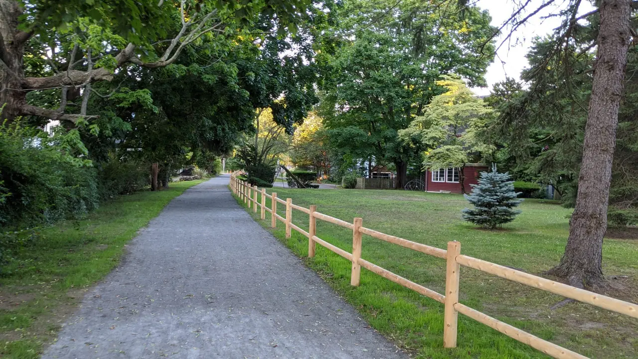 Neighbors of Boxford say NO to Eminent Domain