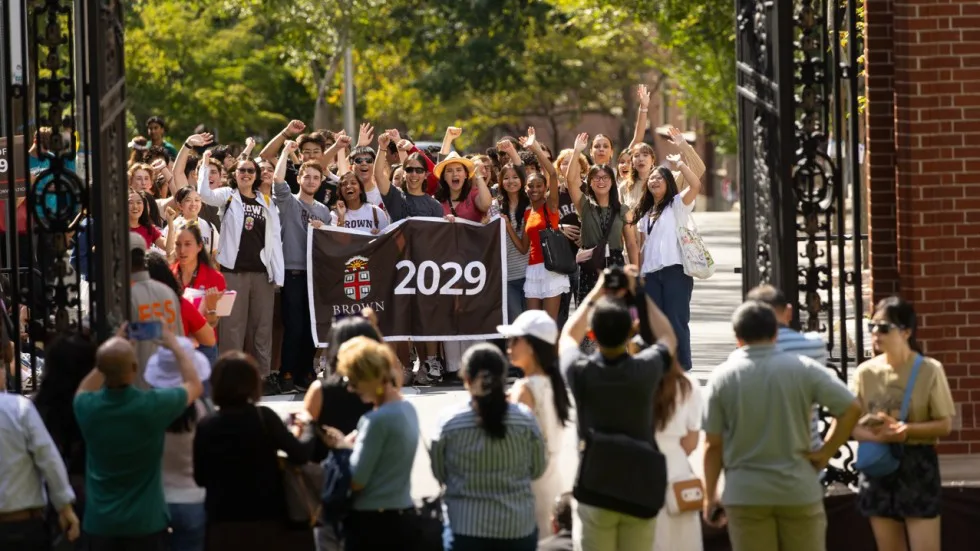 Con-Ed students should graduate with Faculty of Ed