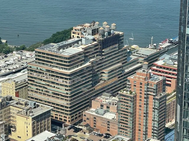 The Starrett-Lehigh Building Wants FIOS !!