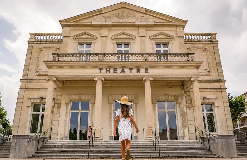 QUEL AVENIR POUR LE THEATRE DE MONTELIMAR