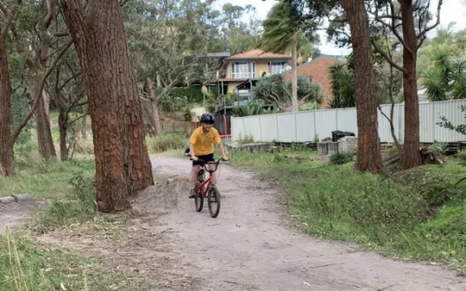 Forresters Beach bike track