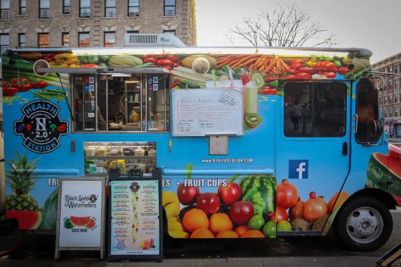 Campaign for a \'build you own salad\' bar in Ealing