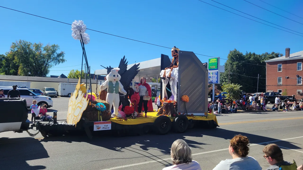 Petition Against The Graphic Nature Of The Devil's Den Float In The Apple Blossom Parade