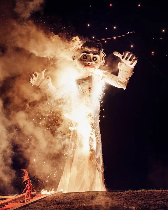 Move Zozobra Back to Fridays!