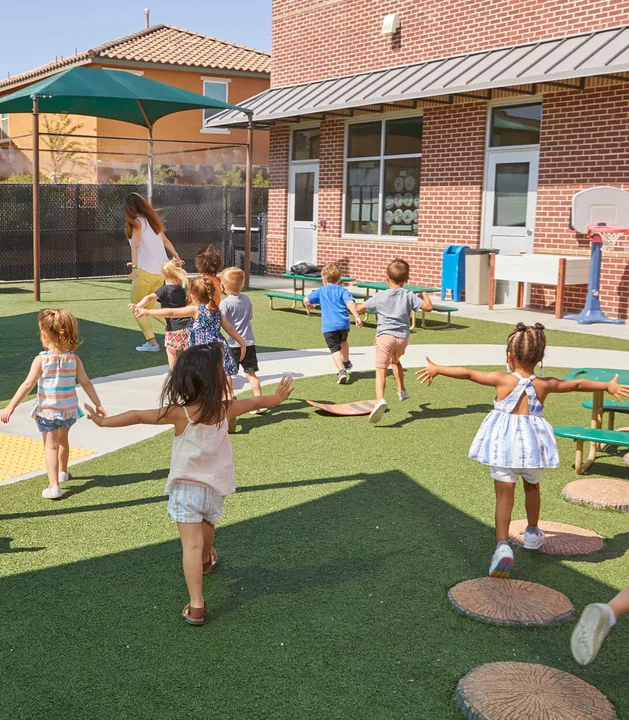 Demand an end to Prohibiting Home Day Cares, and Preschools Village of Frankfort and Southwick Home Owners Association Frankfort, IL 60423