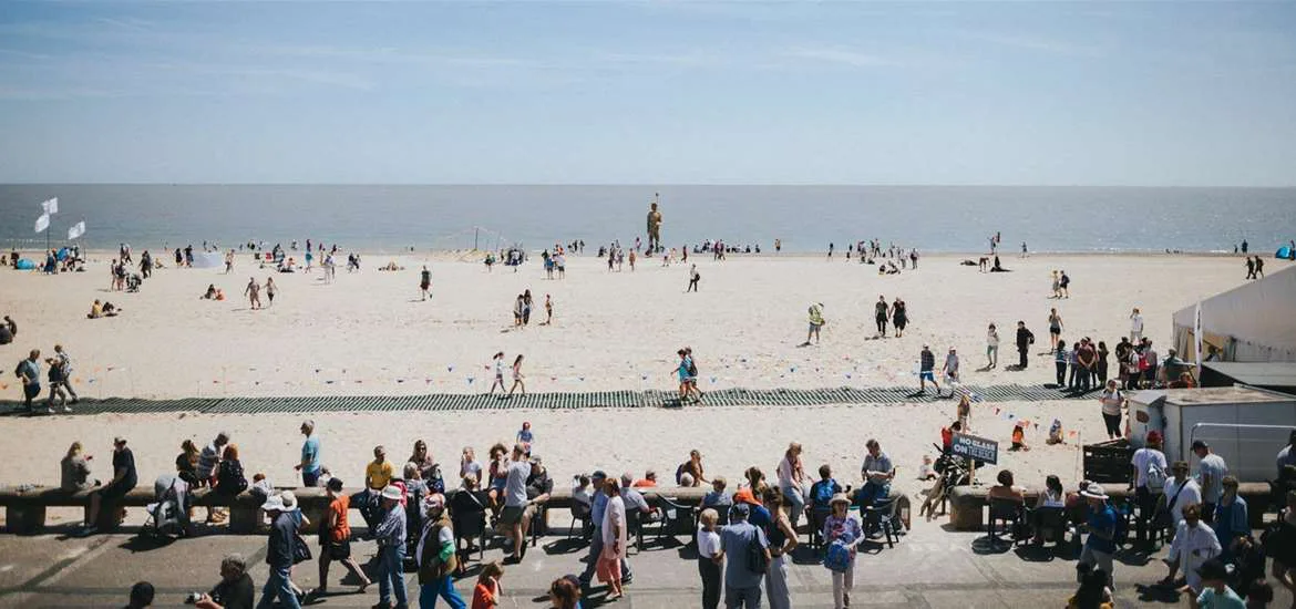 lowestoft to stay suffolk