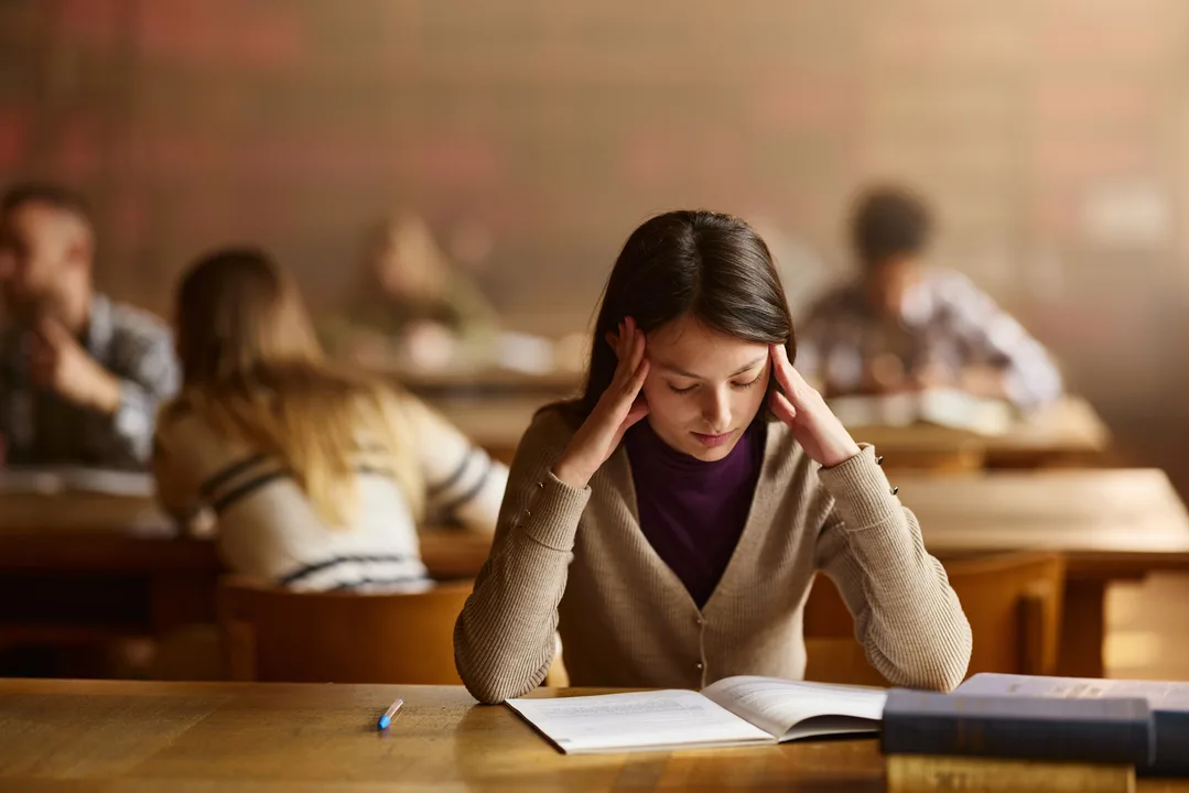 حل مشكلة الدراسة لطلاب الجامعات