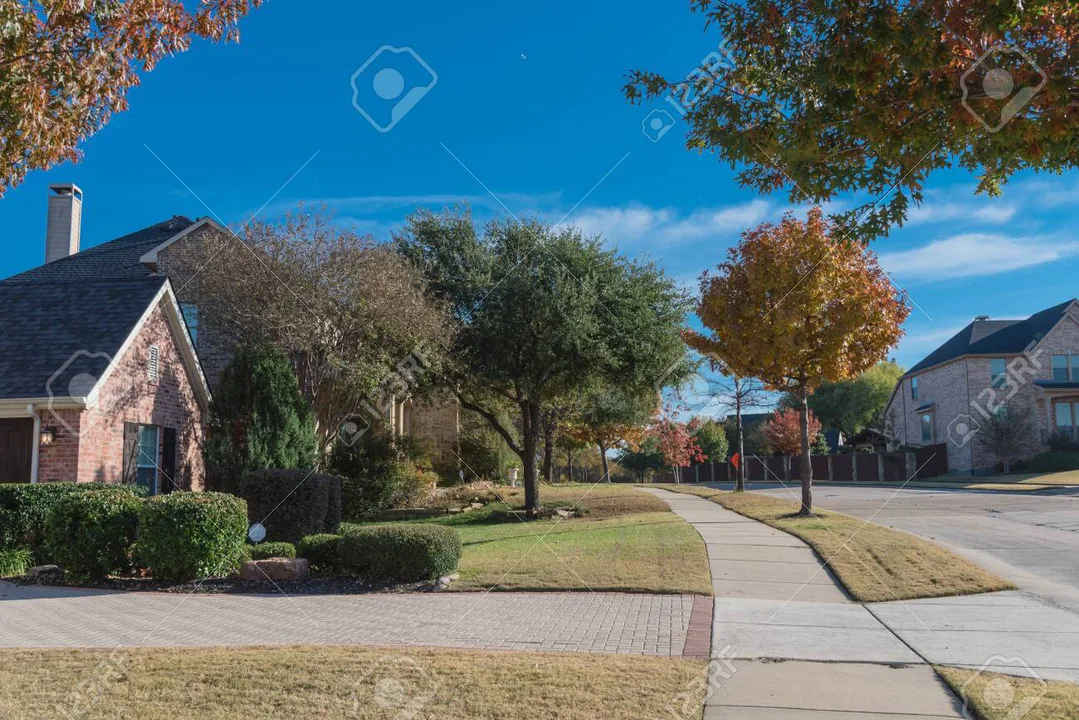 Sidewalks for Flanigan Hill