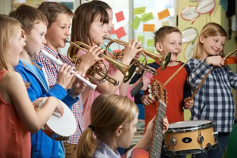 Musek ass Allgemengbildung!