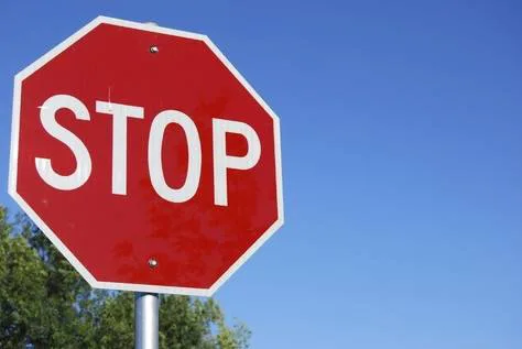 Add a 4 way stop at Rustridge and Galleron Streets