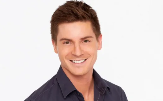 SIGN NOW: Keep Robert Palmer Watkins on GH!