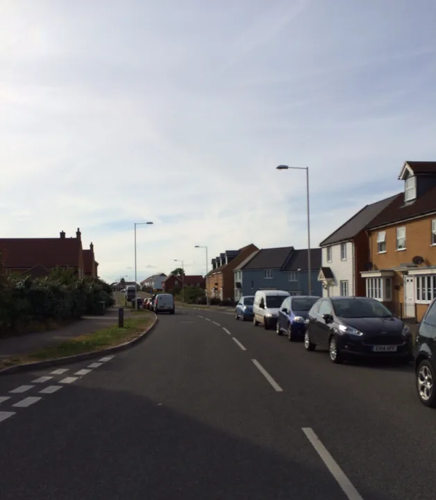 Parking issue on plover road and thistle hill, minster, Kent