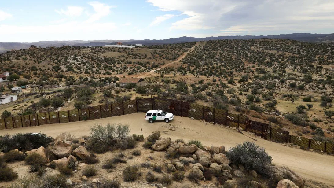 SECURE OUR BORDERS, ENFORCE OUR IMMIGRATION LAWS, MAKE E-VERIFY MANDATORY