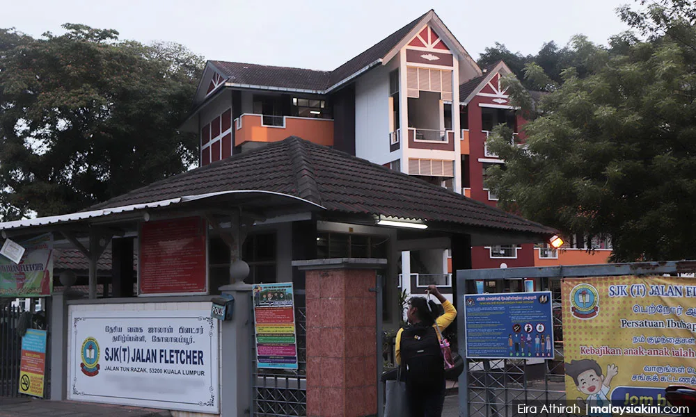 Request holiday for pupils to prevent from spread of COVID-19