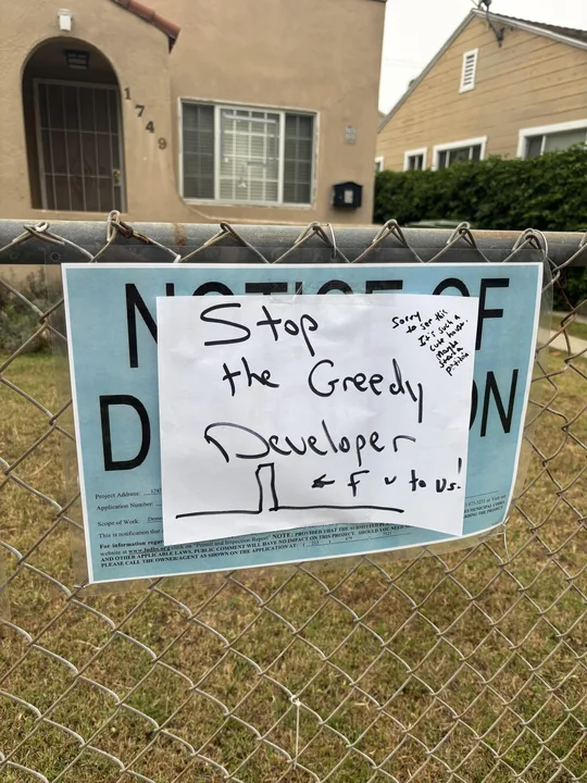 SAY 'NO' to: PLANNING APPLICATION FOR '50 HUMBERWOOD BLVD'