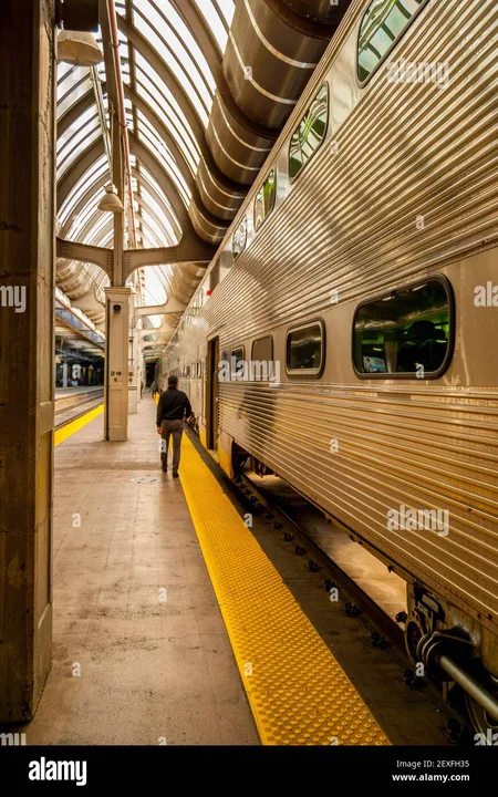 PROVIDE AMPLE PARKING AT KENSINGTON METRA STATION