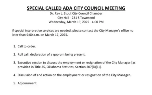 Keep Tracy Roles as city manager of Ada, Oklahoma
