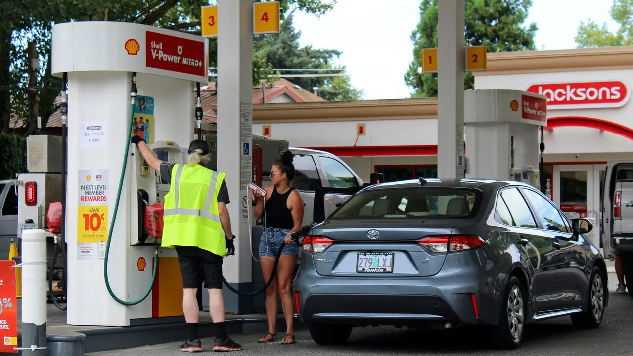 Self-Service Gas in Oregon