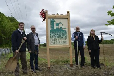 I support smart growth, transparent government and the preservation of farmland in LMT 