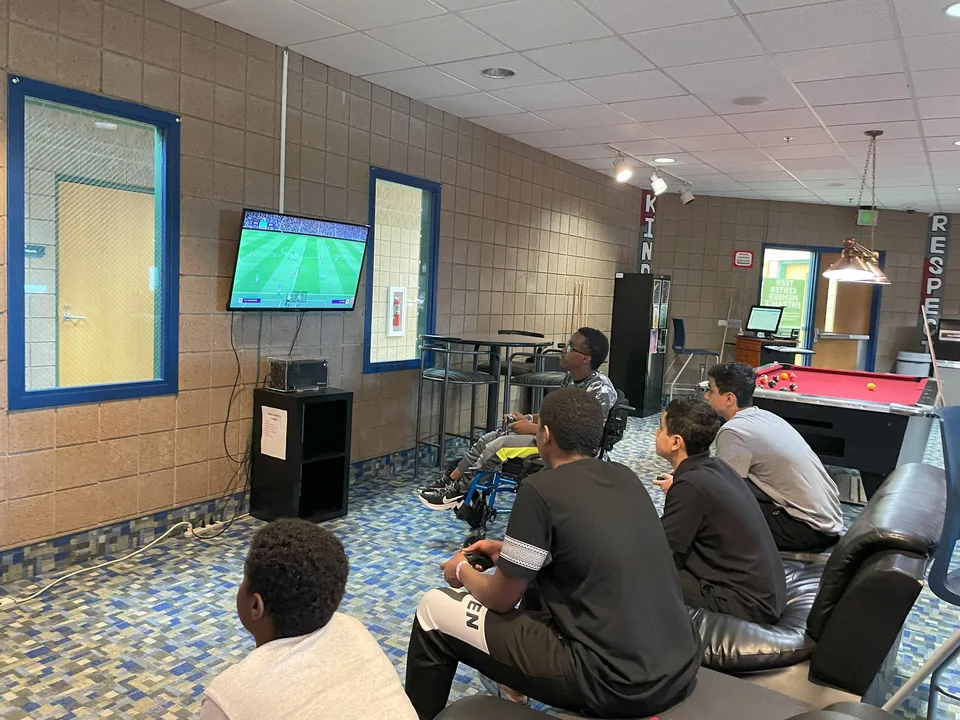 Community Gaming lounge for SCSD middle and high school students