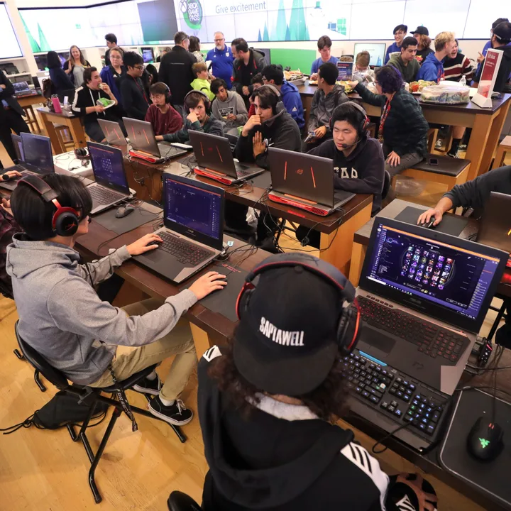High School E-Sports Club