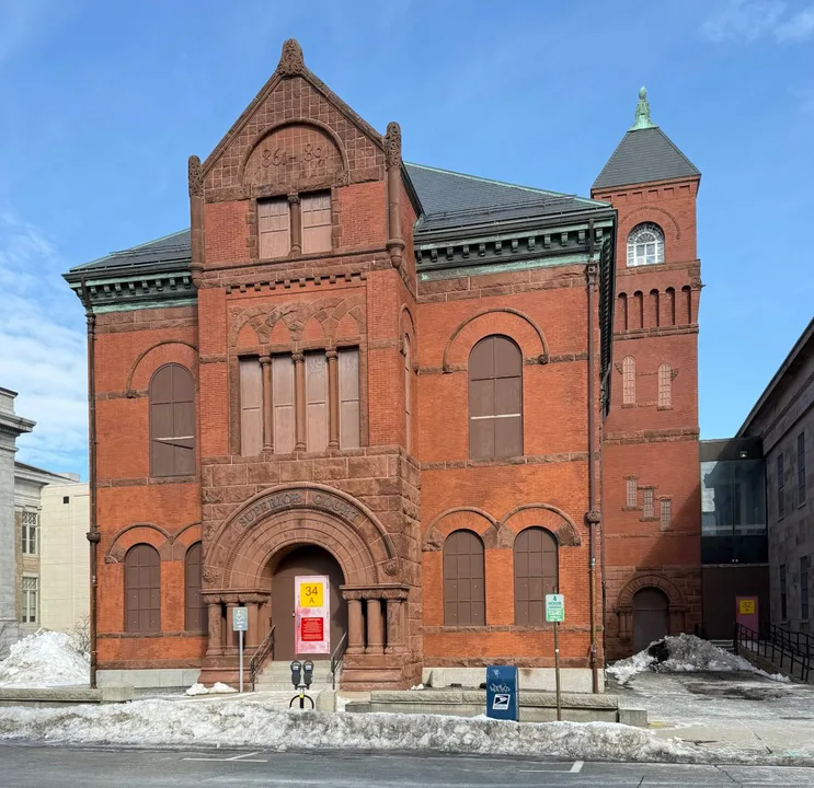 SUPPORT for interior restorations of the Museum 2015