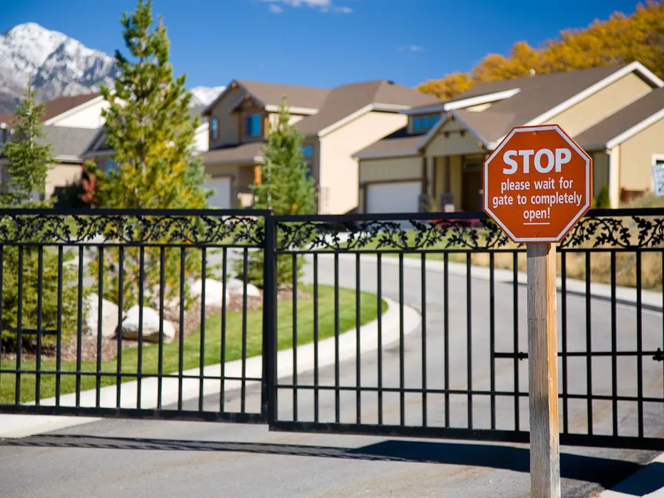 Make Cypress Ridge a Gated Community